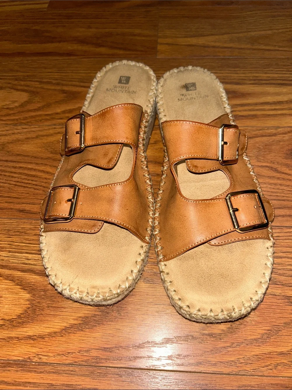 EUC White Mountain Capture Tan & Gold Platform Espadrilles Sandals Womens Size 9
